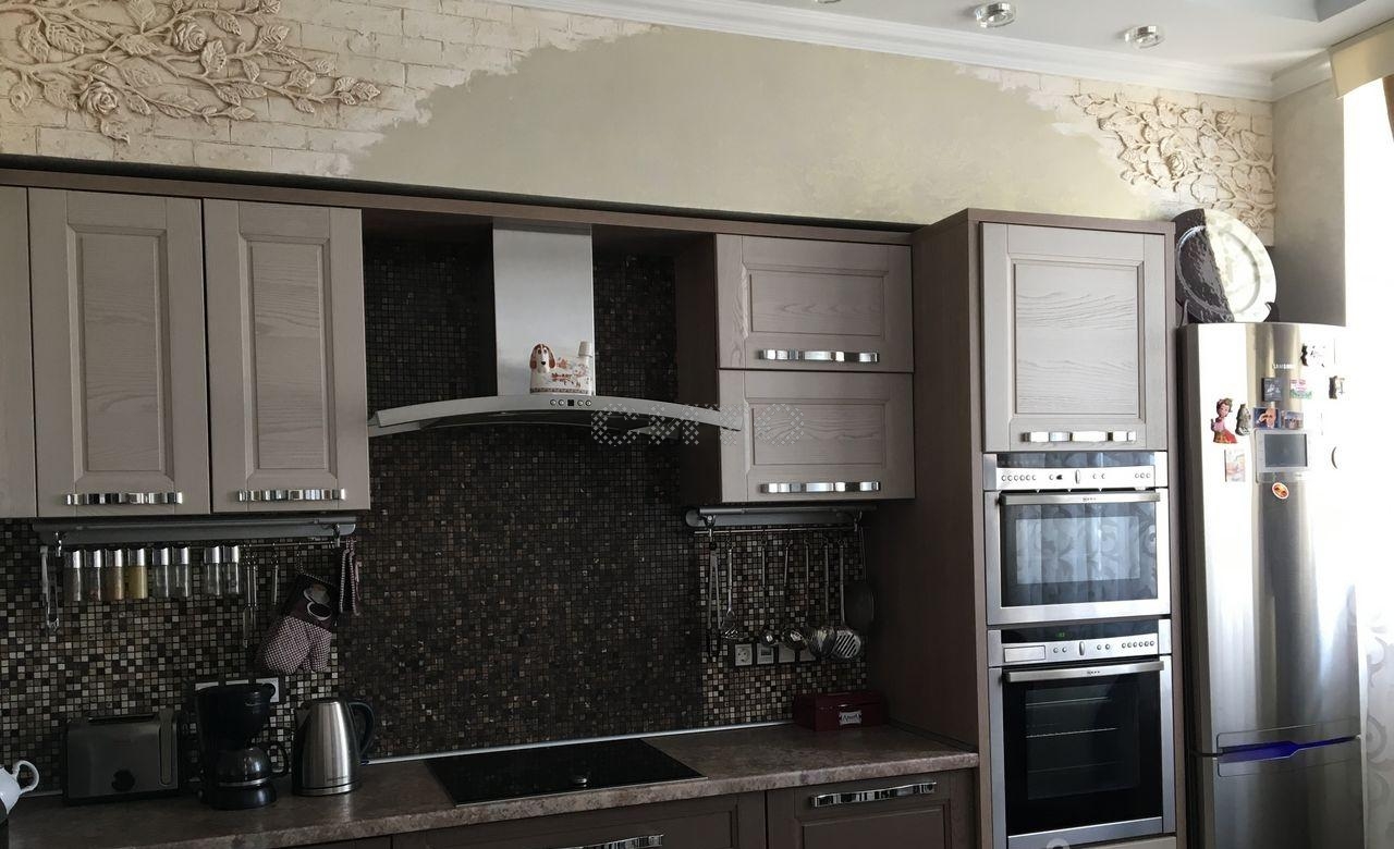 Продажа 3-комнатной квартиры, Череповец, улица Годовикова, 3 Продажа 3-комнатной квартиры, Череповец, улица Годовикова, 3